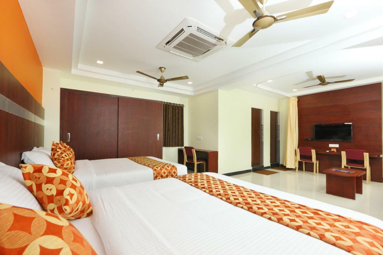 Hotel Ramcharan Residency, Tirupati Exterior photo